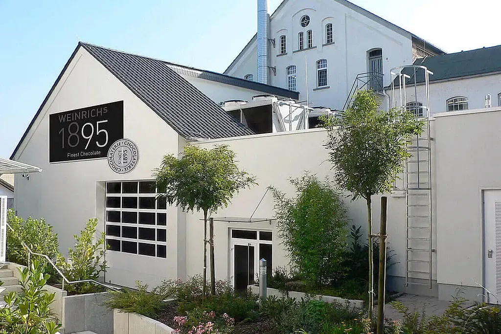 Seitenansicht der Conchenhalle der Schokoladenfabrik Weinrich